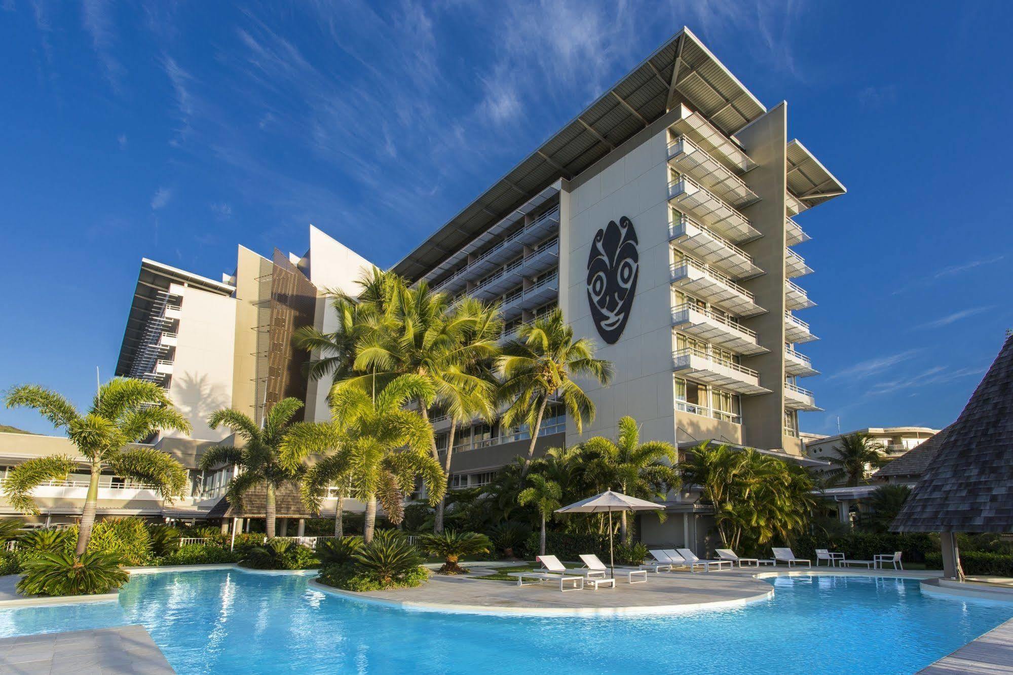 Chateau Royal Beach Resort & Spa, Noumea Exterior photo