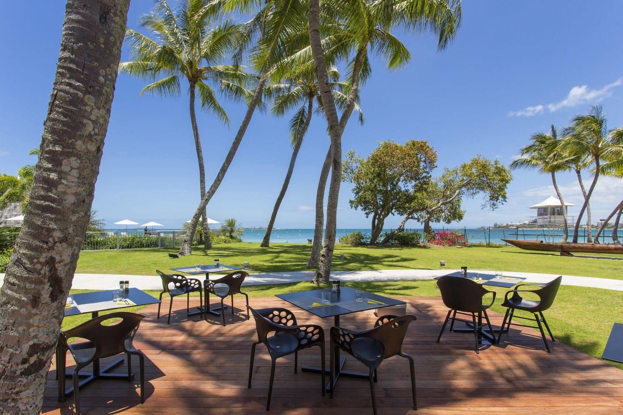 Chateau Royal Beach Resort & Spa, Noumea Exterior photo