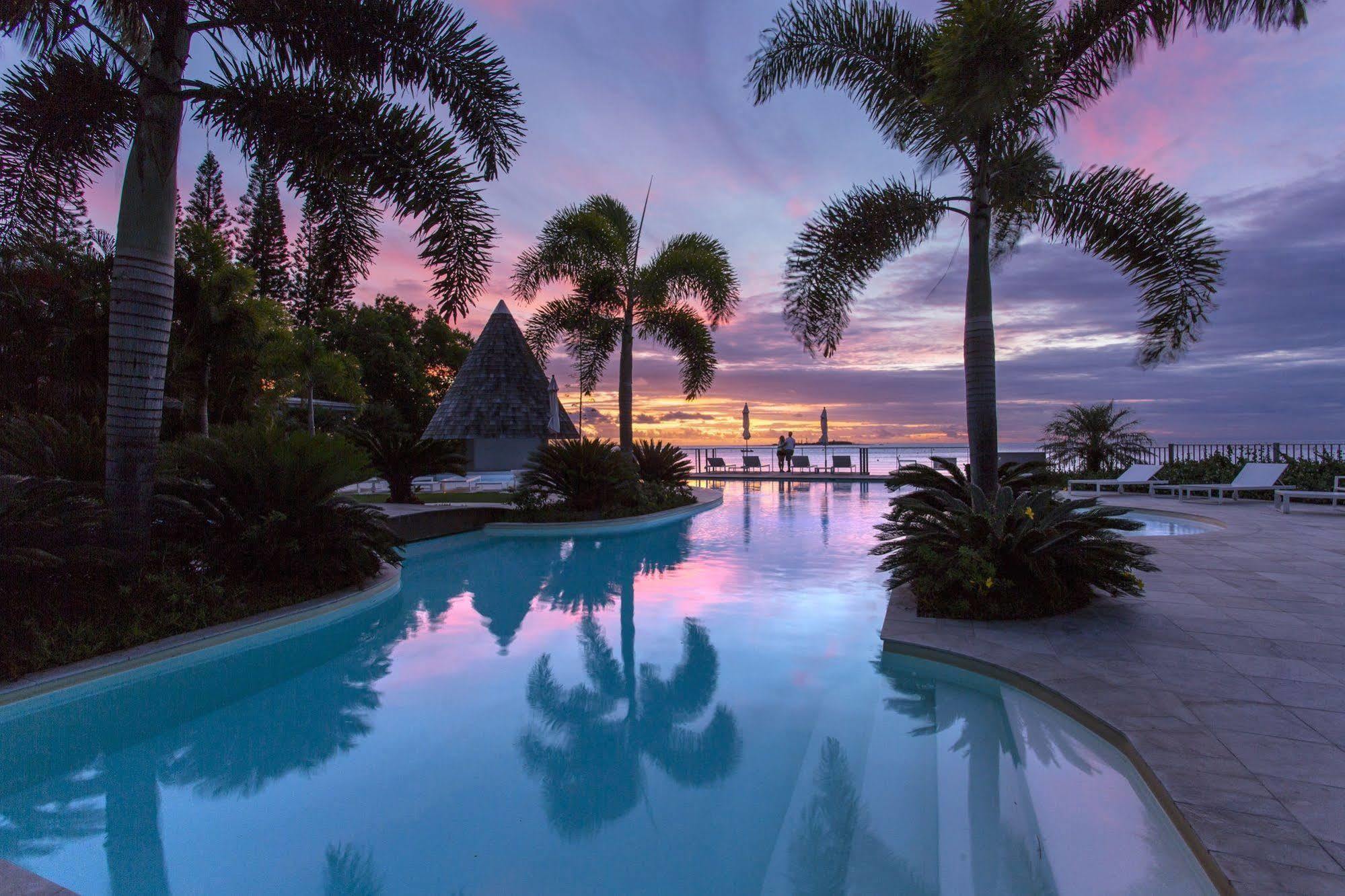 Chateau Royal Beach Resort & Spa, Noumea Exterior photo